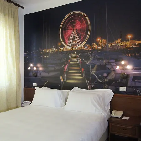 Hotel Sovrana & Rimini