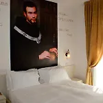 Sovrana & Ρίμινι