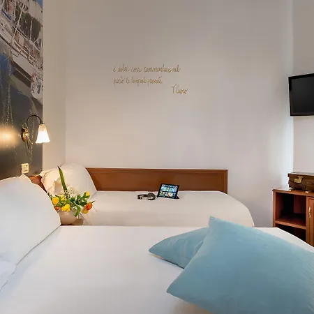 Hotel Sovrana &
