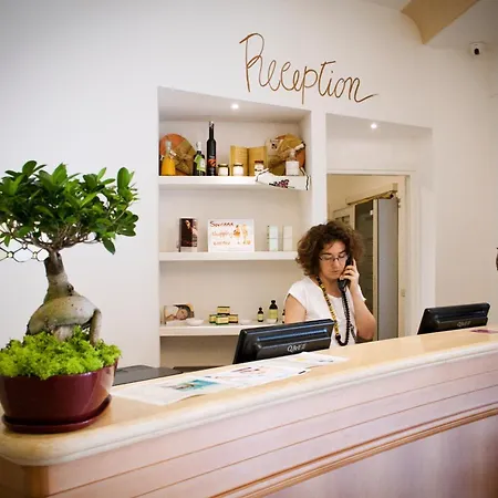 Hotel Sovrana & Rimini